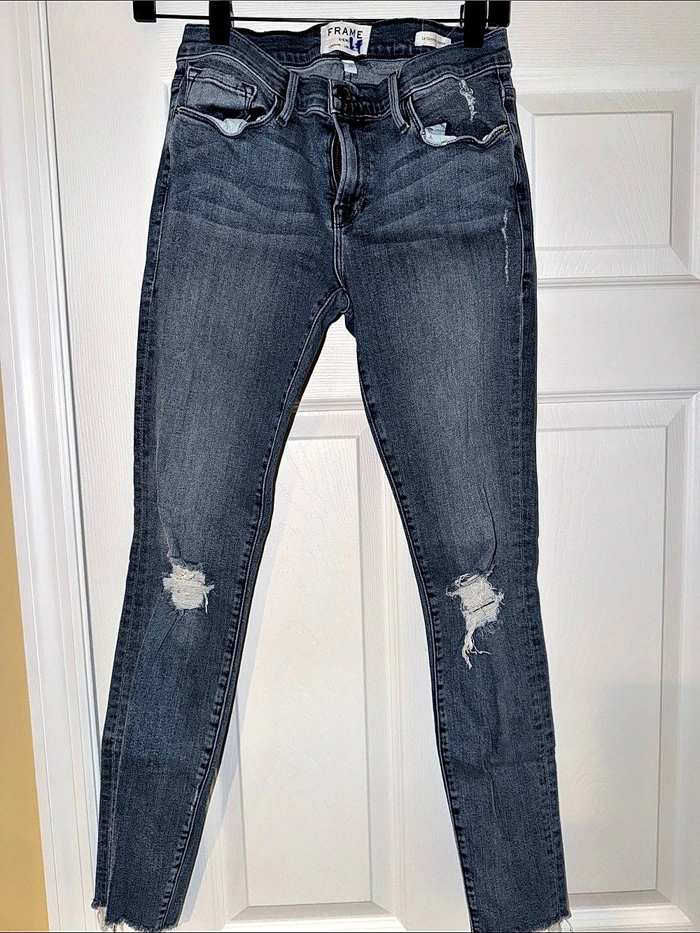 FRAME Le High Skinny Raw Hem with Knee Rips Blue Waist 28